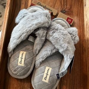 New Dear Foams Slippers